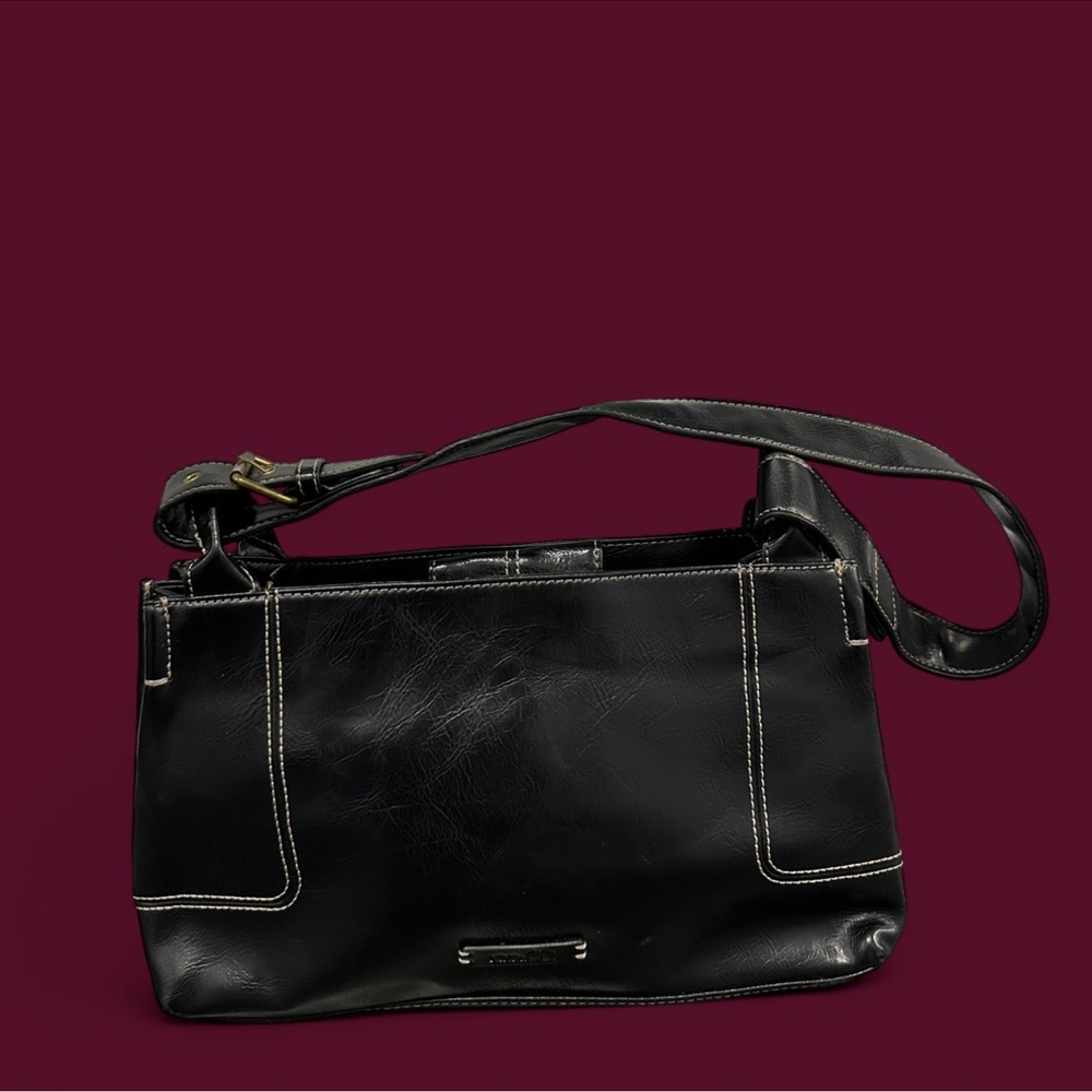 Chic Black Leather Shoulder Bag